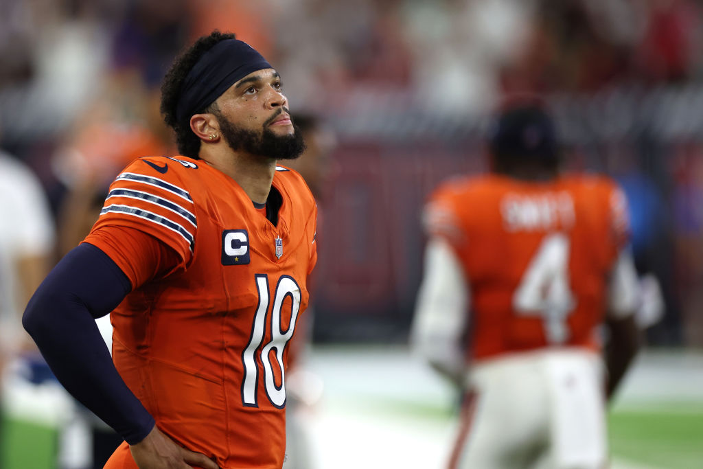 First Job Of Offseason For Caleb Williams Is Convincing People He Wants To Play For The Bears, Not Vikings