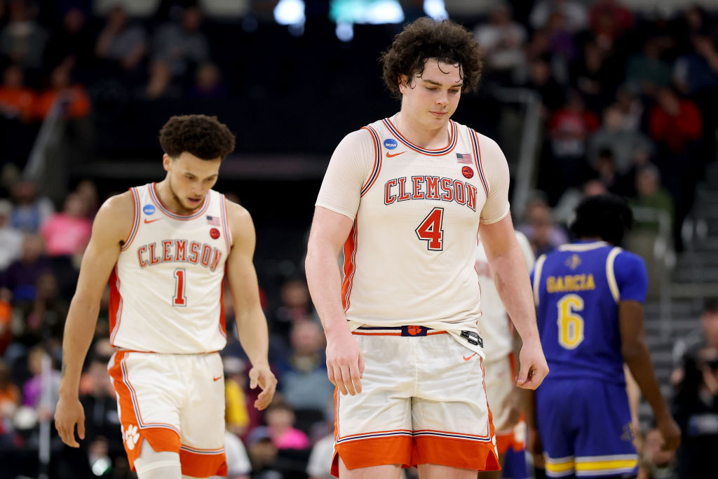 Clemson's Ian Schieffelin Pausing Basketball Career, Will Play Football For Dabo Swinney