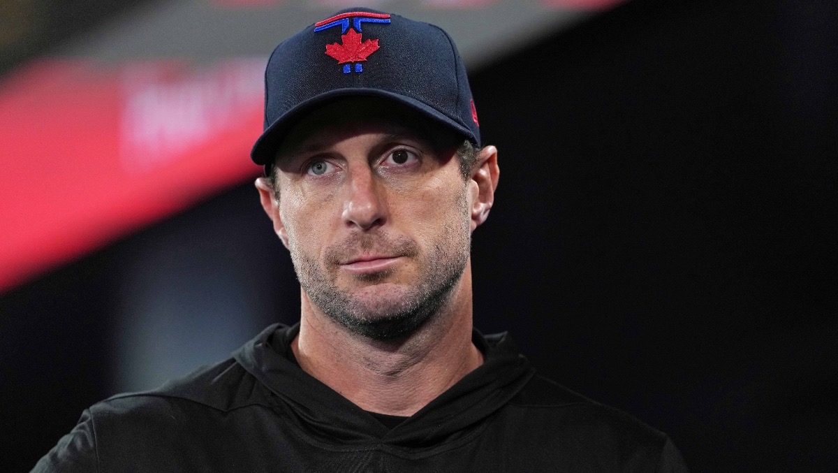 Max Scherzer Plays Coin Flip Game In Dugout To Make Fun Of Umpire