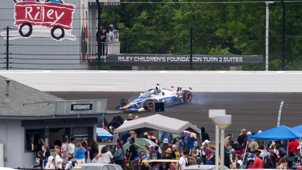 Larson Comes Up Short In 1,100-Mile Quest, Crashes Out Of Indy 500