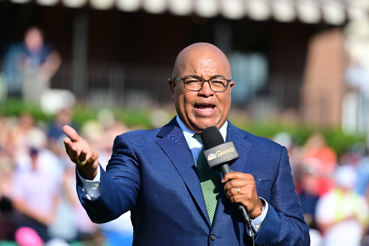 Mike Tirico Calls Out ESPN Anchors For Wasting Everyone's Time Talking About Their Fandom