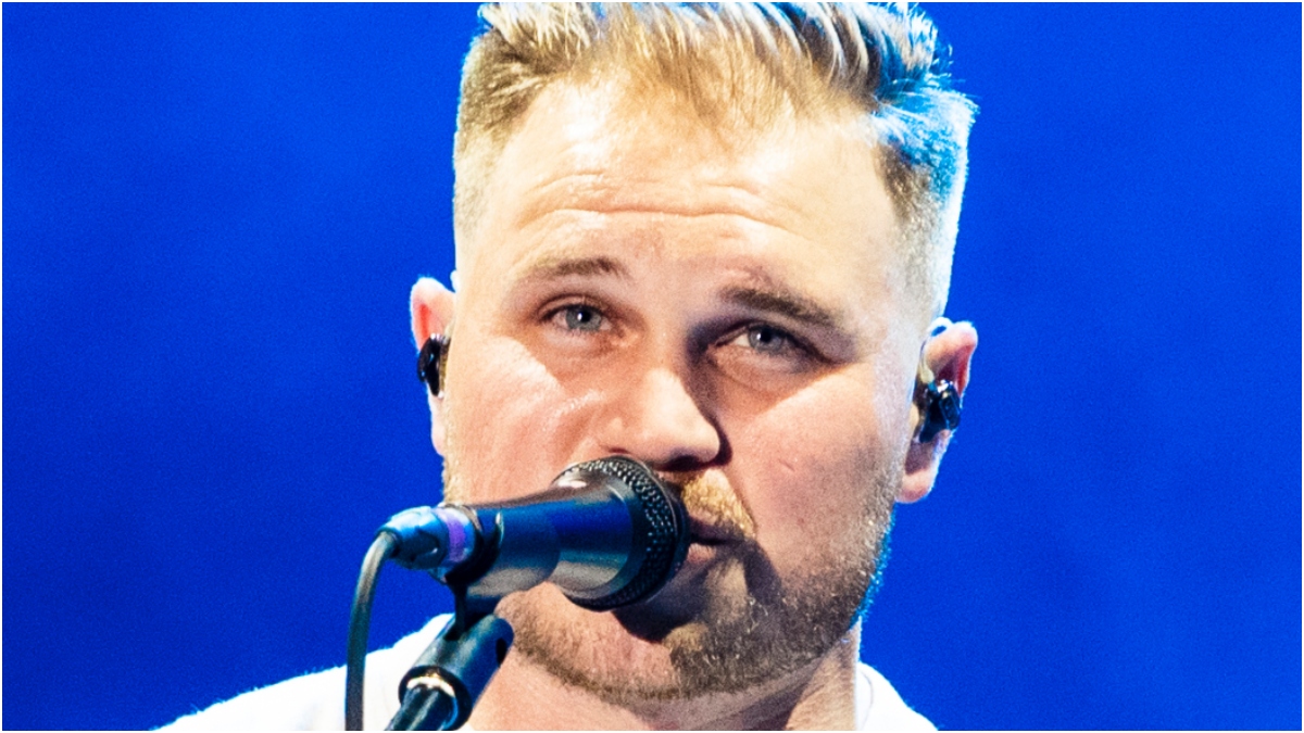 Country Music Star Reportedly Reaches Music Deal Worth Jaw-Dropping Amount Of Money