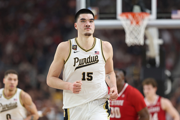Ex-Purdue Hoops Star Zach Edey Was Busted For 'Reckless Driving'