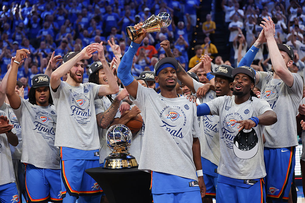 Oklahoma City "Championship Buses" Spotted, Surely Not A Bad Omen