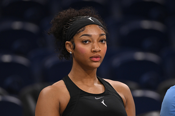 VIDEO: Angel Reese Plays Peacemaker Between Teammate Rebecca Allen, Rickea Jackson