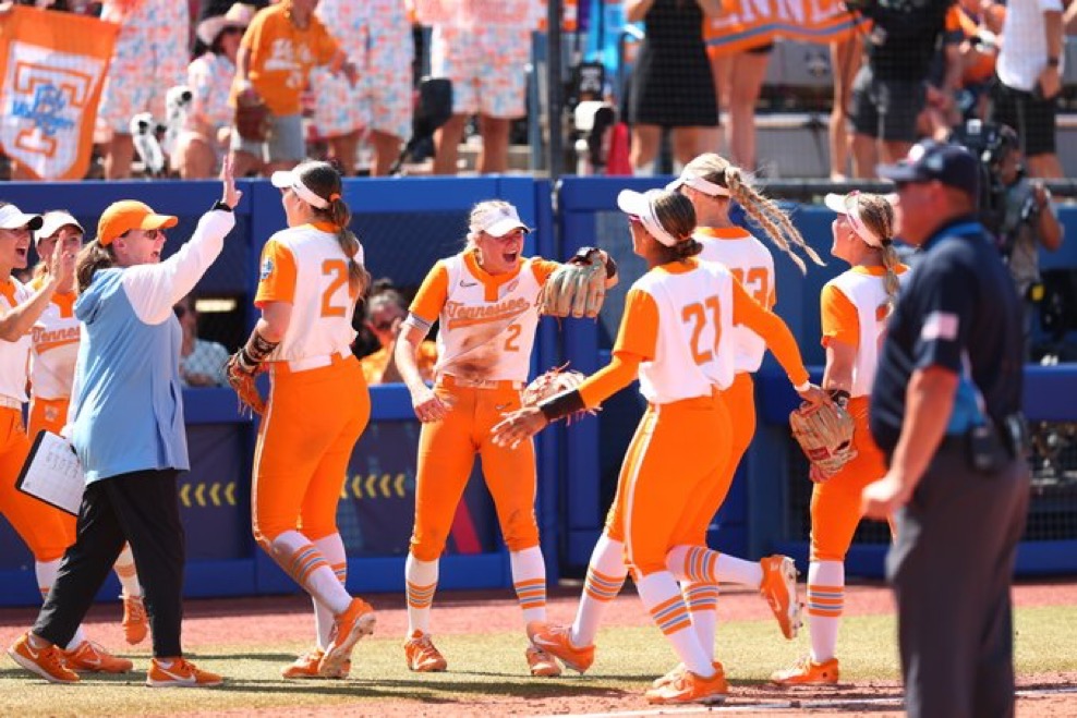 Tennessee Softball Hosed On Home Run Call During CWS, Nearly Costs Them A Victory