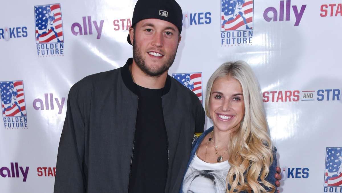 Kelly Stafford Tried To Give Herself A Brazilian Wax & It Did Not Go As Planned