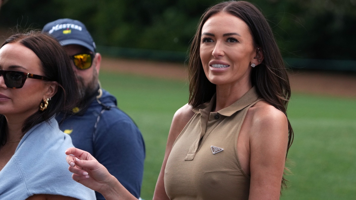 Paulina Gretzky Brings Her Lacy Lingerie To Oakmont, Riley Answers Katie Nolan's Dumb Question & Wacky Costas!