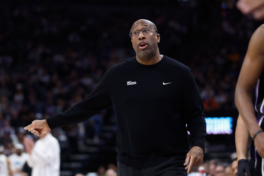 Knicks Hire Mike Brown as Head Coach After Thibodeau Exit