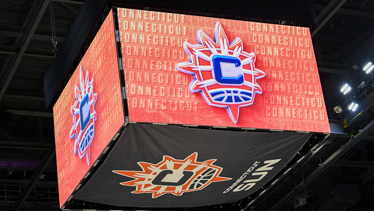 WNBA Blocks $325M Connecticut Sun Sale, Seeks Relocation Control
