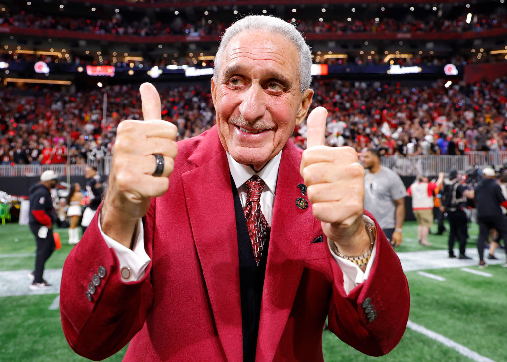Woke Democrat NFL Owner Blasts Trump/MAGA  

https://www.outkick.com/sports/atlanta-falcons-owner-ba...
