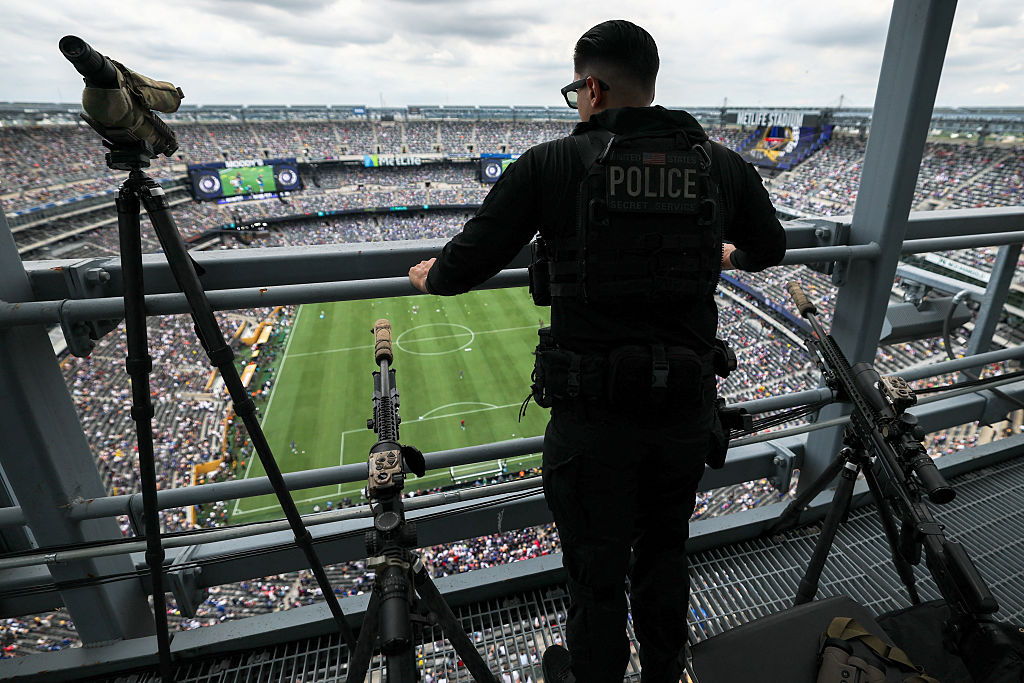 NFL recommends armed officers and weapon screening at team facilities