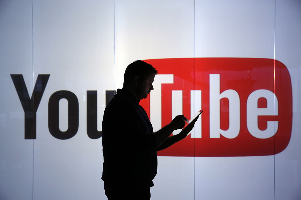 Streaming Dispute: Here's How To Watch College Football If YouTube TV Drops FOX This Week