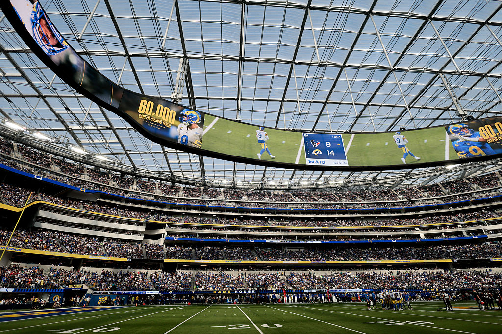 49ers Upset Rams in Overtime at SoFi Stadium Amid Fan Takeover