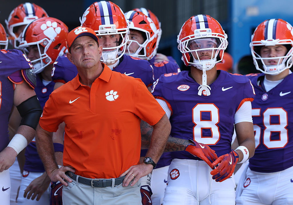 Clemson Coach Dabo Swinney Faces Fan Backlash After 1-3 Season Start