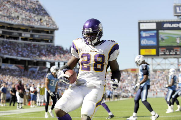 Former NFL Star Adrian Peterson Arrested Twice for DWI with Weapon in Texas