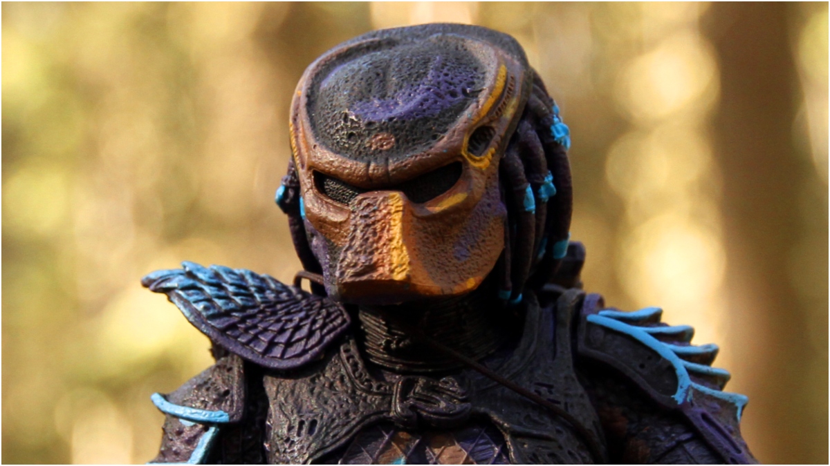 Dan Trachtenberg’s Predator: Badlands Trailer Expands Sci-Fi Franchise Setting
