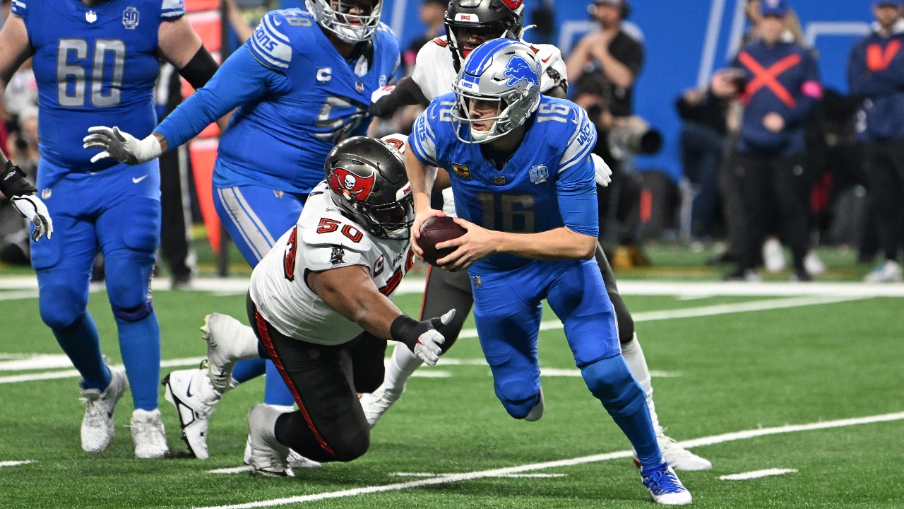 First-Look Betting Odds For All 15 NFL Week 7 Games Featuring A MNF Doubleheader