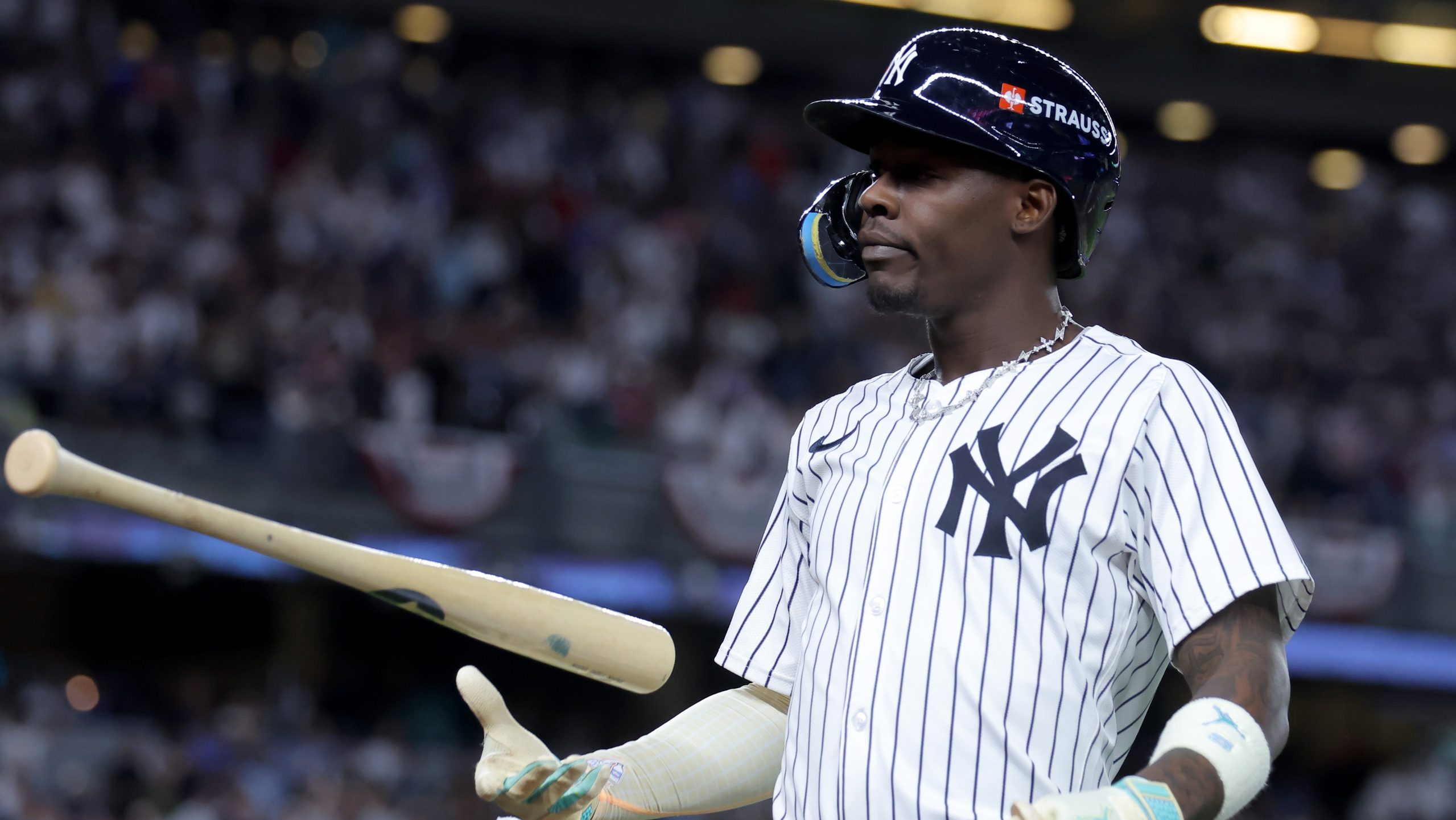 Yankees Beat Red Sox 4-3, Force Decisive Wild Card Game Three in MLB Playoffs