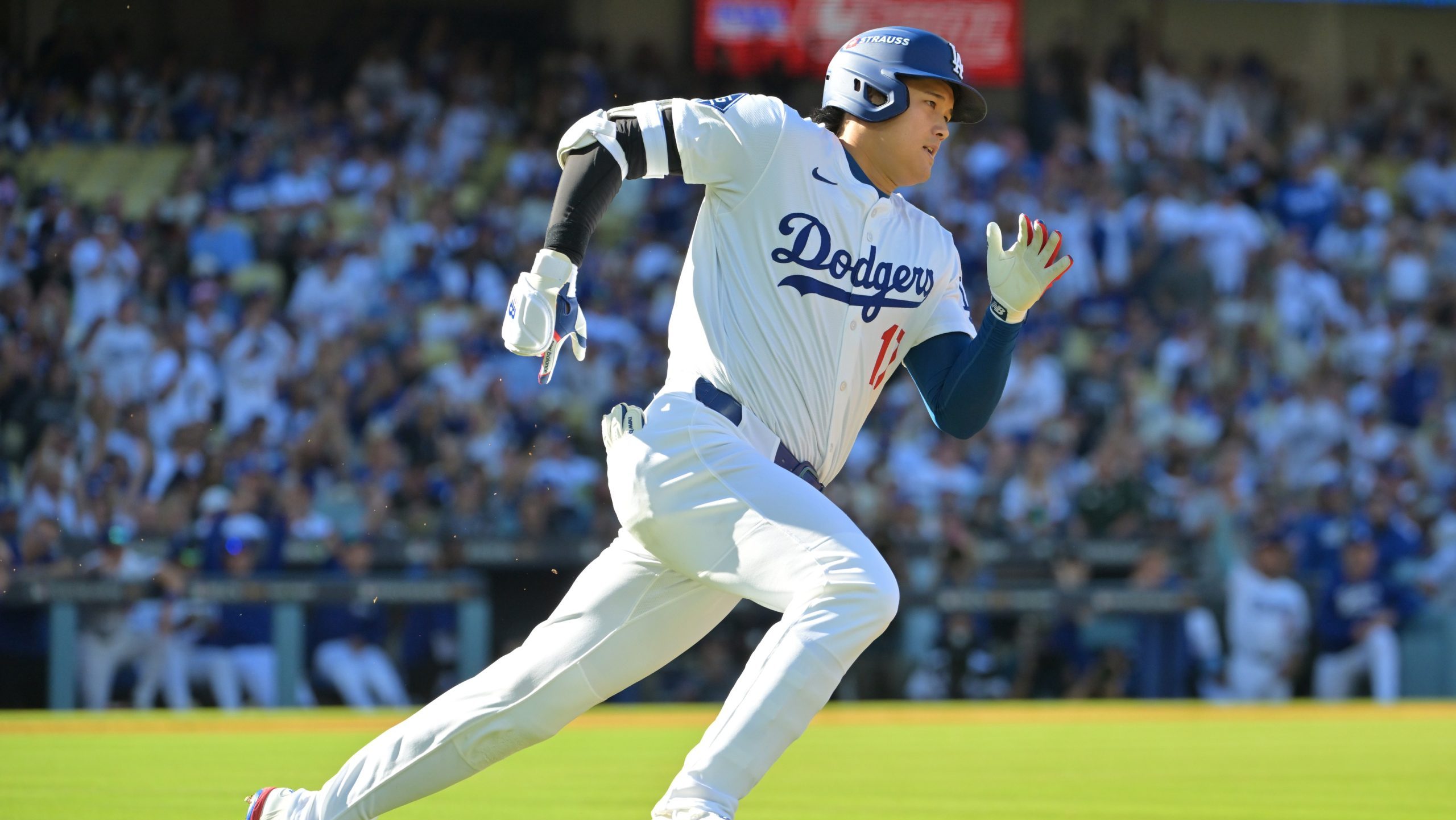 Tommy Edman Helps Dodgers Take Commanding 3-0 NLCS Series Lead Over Brewers