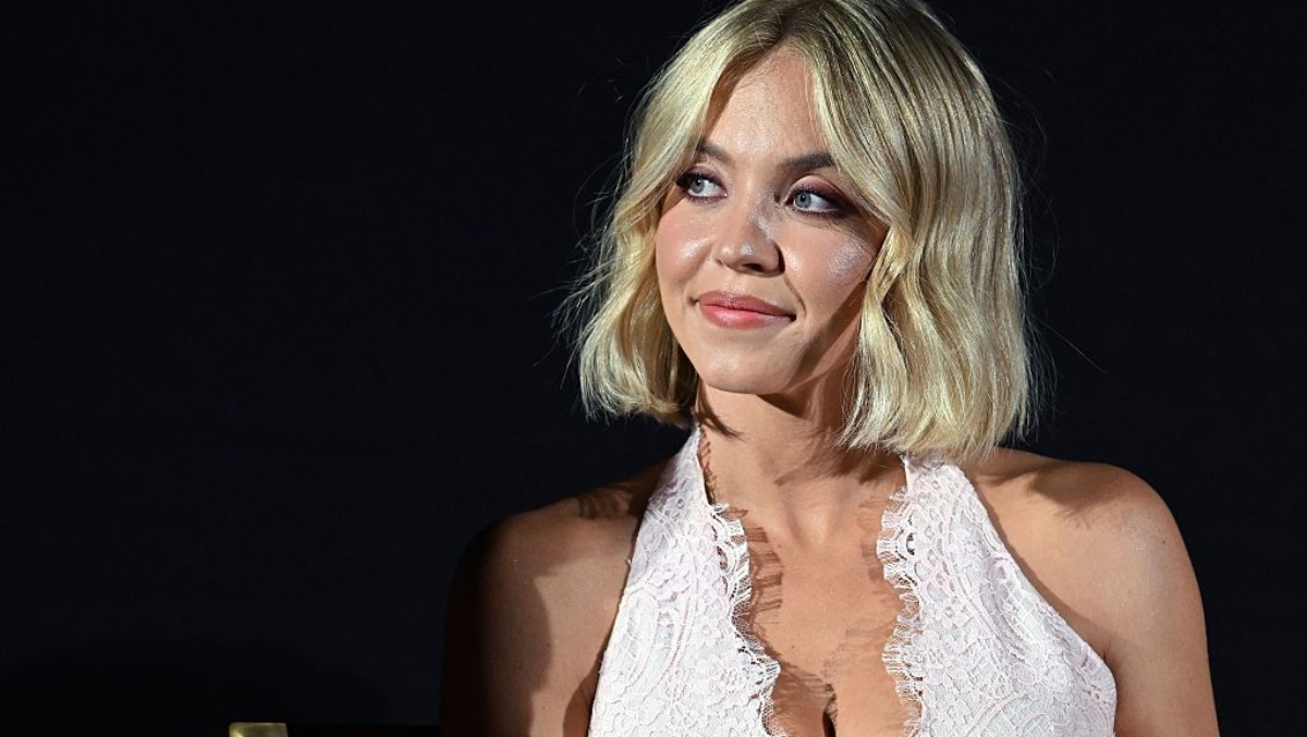 Sydney Sweeney #39 s Latest Moment Proves Her Brain Is Bigger Than Her