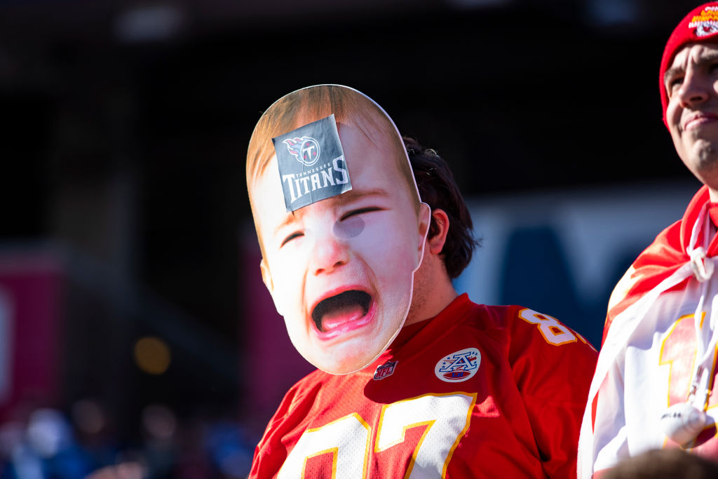 Chiefs Fans Invade Nashville To Watch Painful Matchup Against Titans, Completely Take Over Stadium