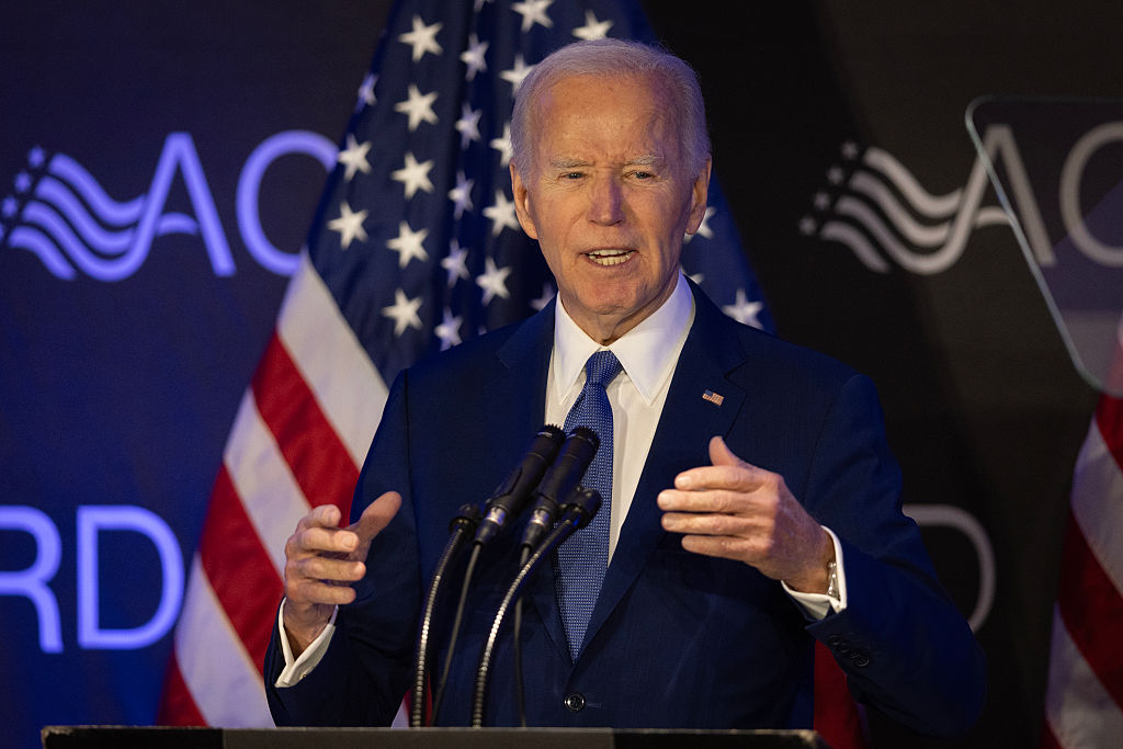 Joe Biden Is So Cooked He Just Butchered ‘United States’ In Yet Another Embarrassing Mic Gaffe: WATCH