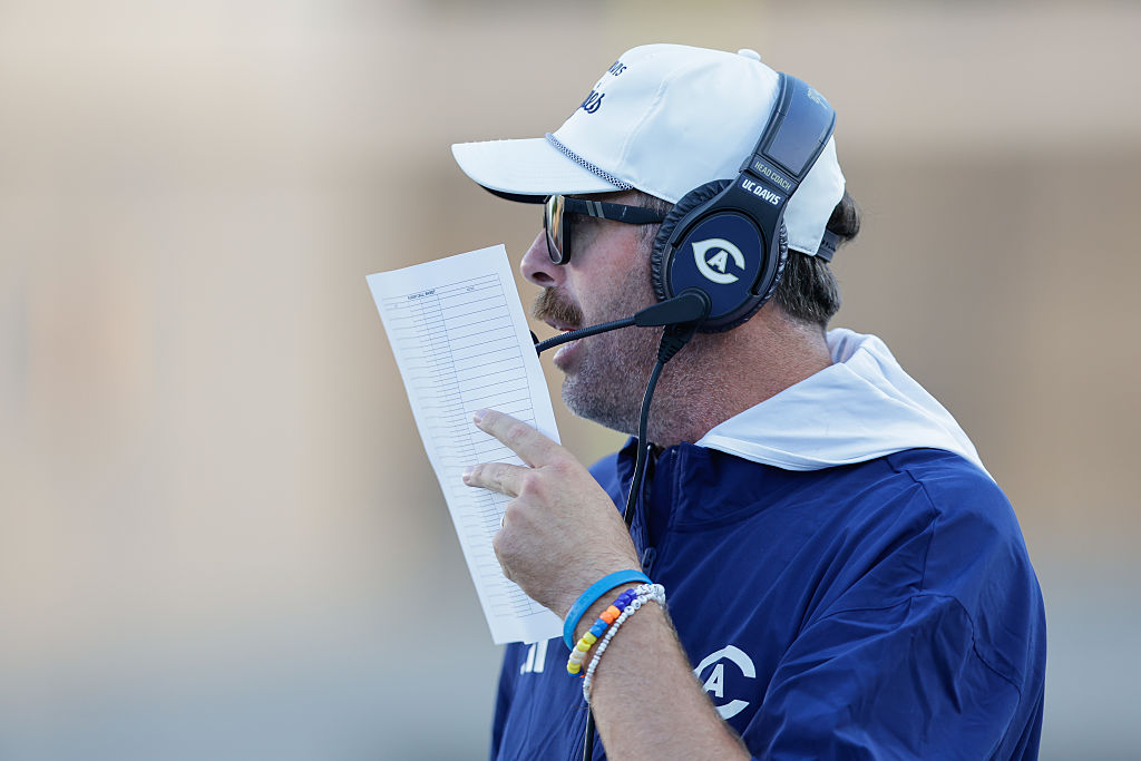 UC Davis Might Be Hosting FCS Playoff Game On Saturday, But They Don't Have Lodging For 30 Players