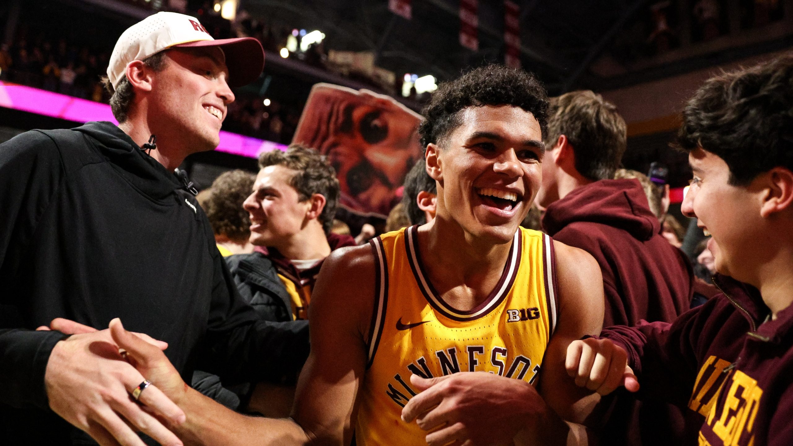 Minnesota Reignites Court-Storming Debate After Upsetting Indiana