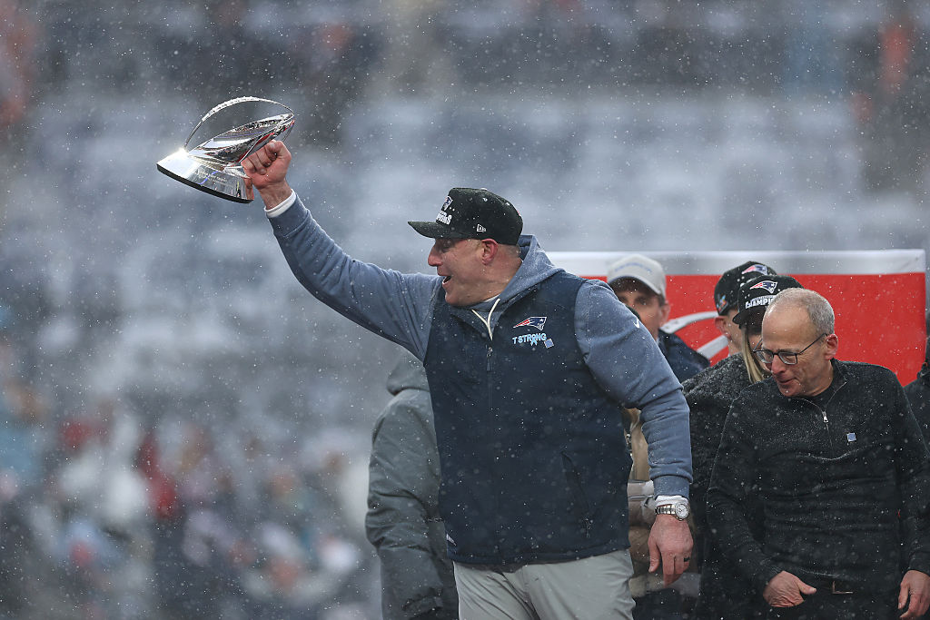 New England Patriots Show Fans Of Other AFC East Teams You Do Not Demand Enough