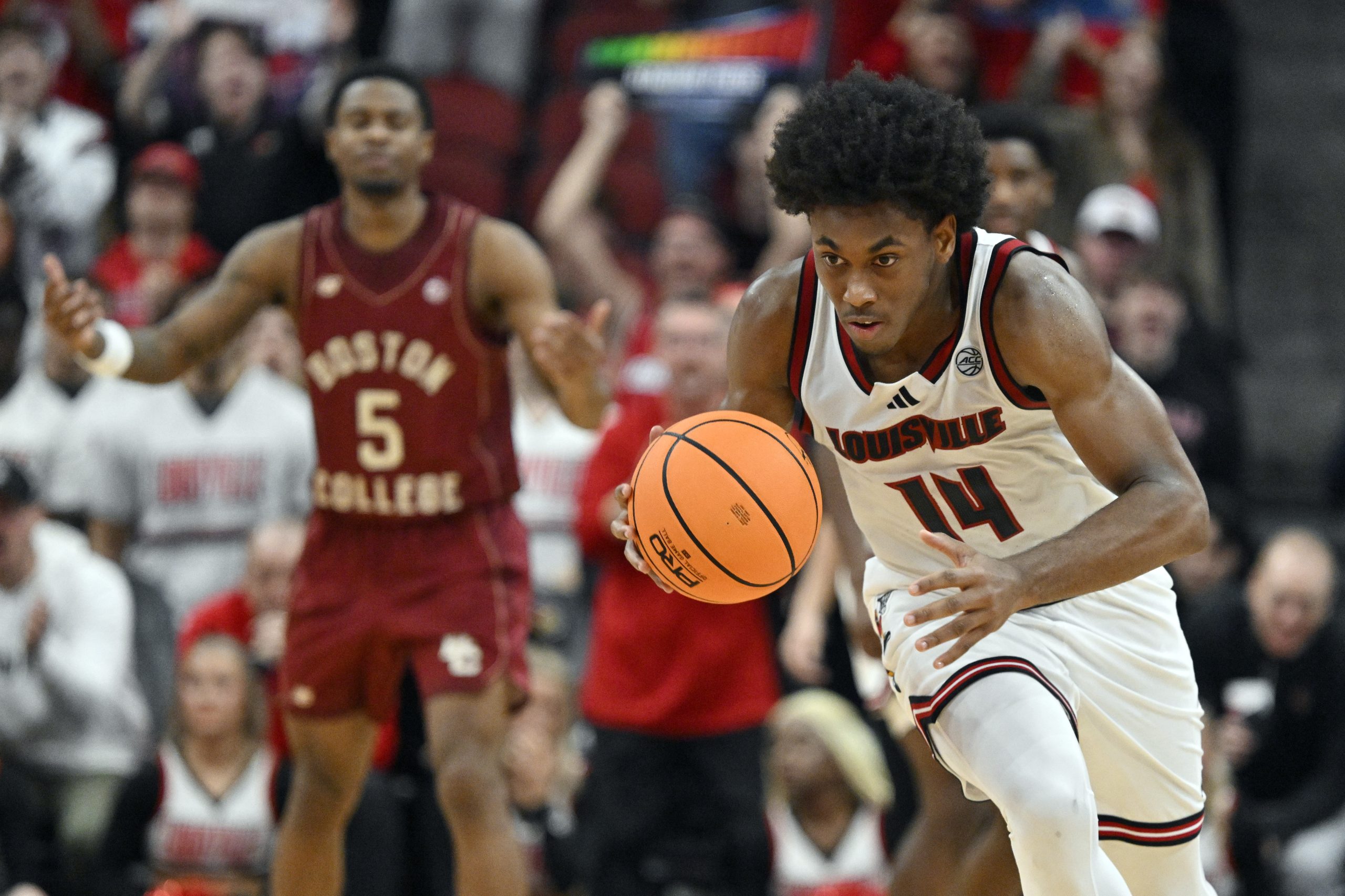 Louisville Will Cover Short Number At Home Against New Look Virginia