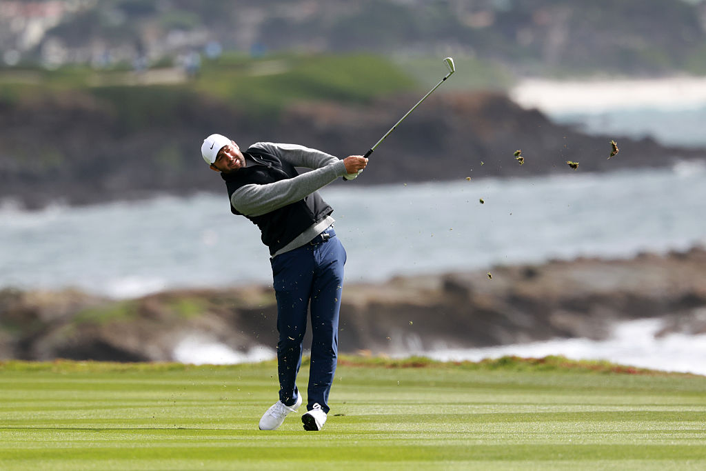 Unstoppable Scottie Scheffler Clinches Victory at Pebble Beach with Flawless Eagle Finish