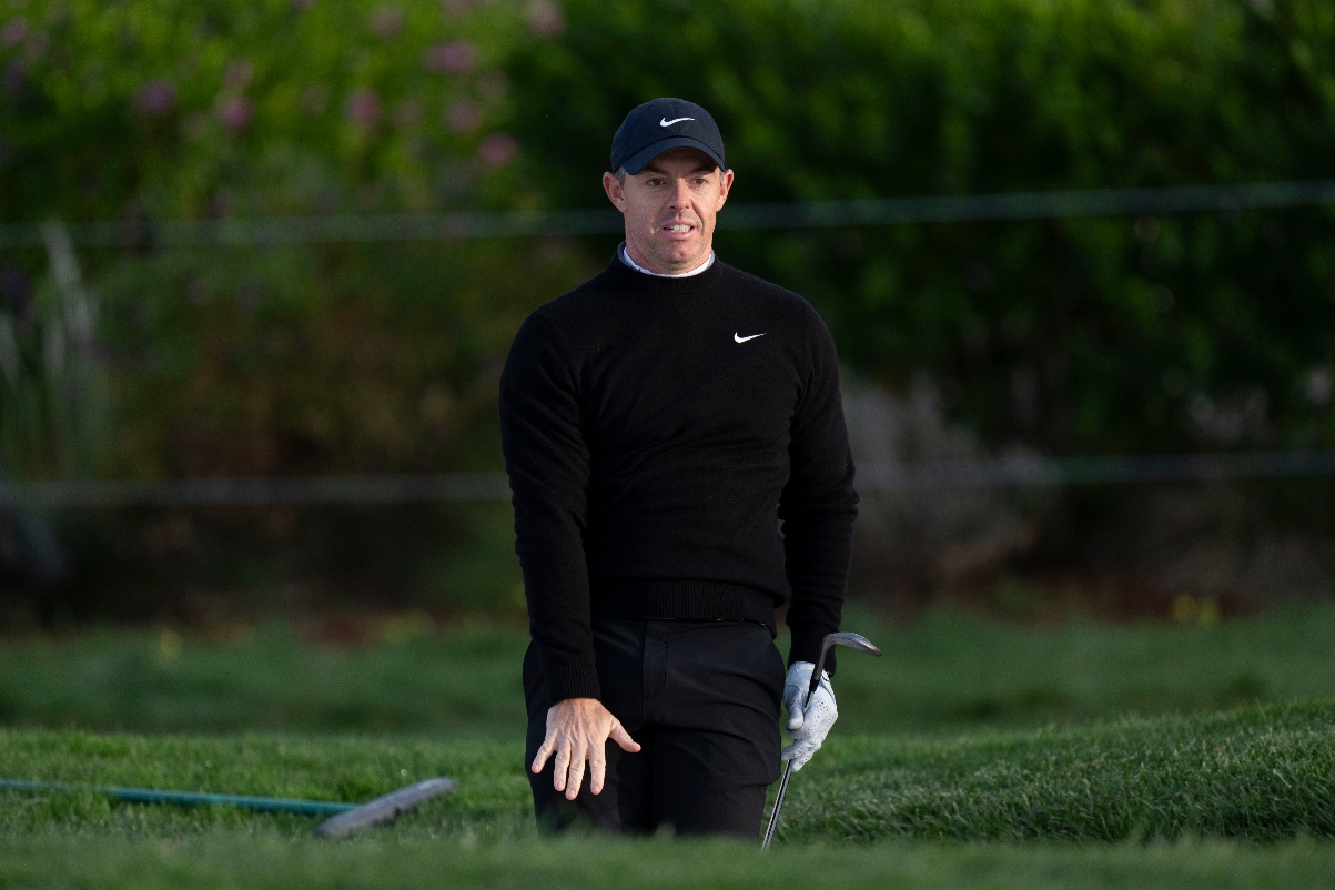 “Rory McIlroy Slams ‘Radical’ New Par 3 Putting PGA Players at Risk”