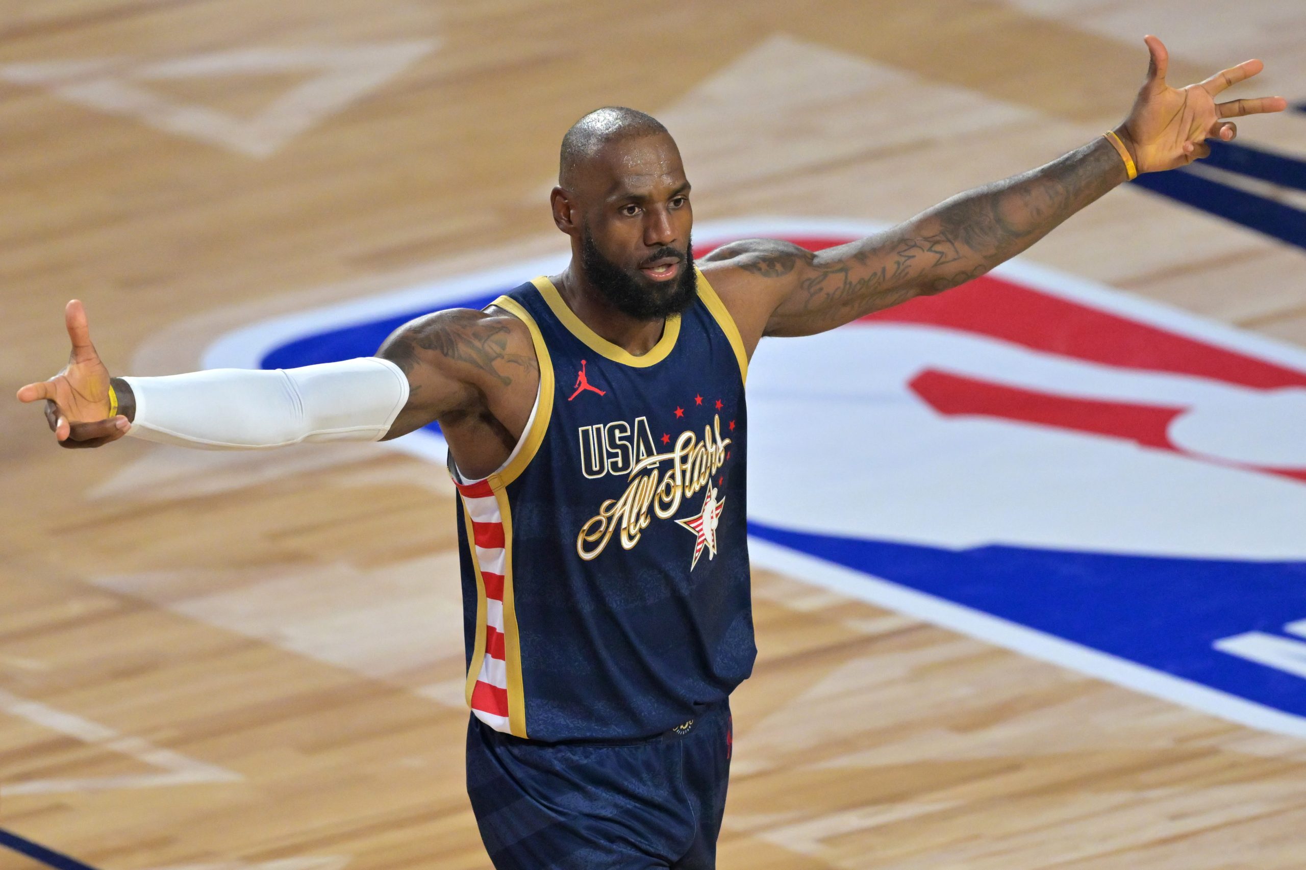 Will LeBron Bend A Knee To Wokes Over Israel Comments?