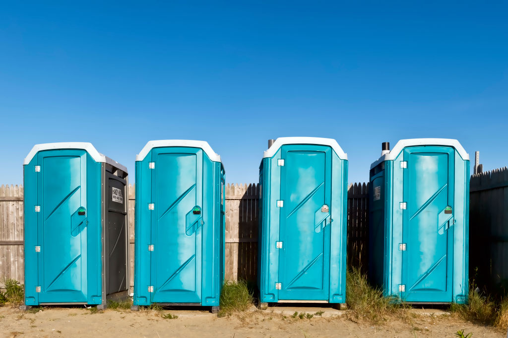 Sheriff's Office BBQ Heats Up After Inmate Sneaks Off For Port-A-Potty Rendezvous