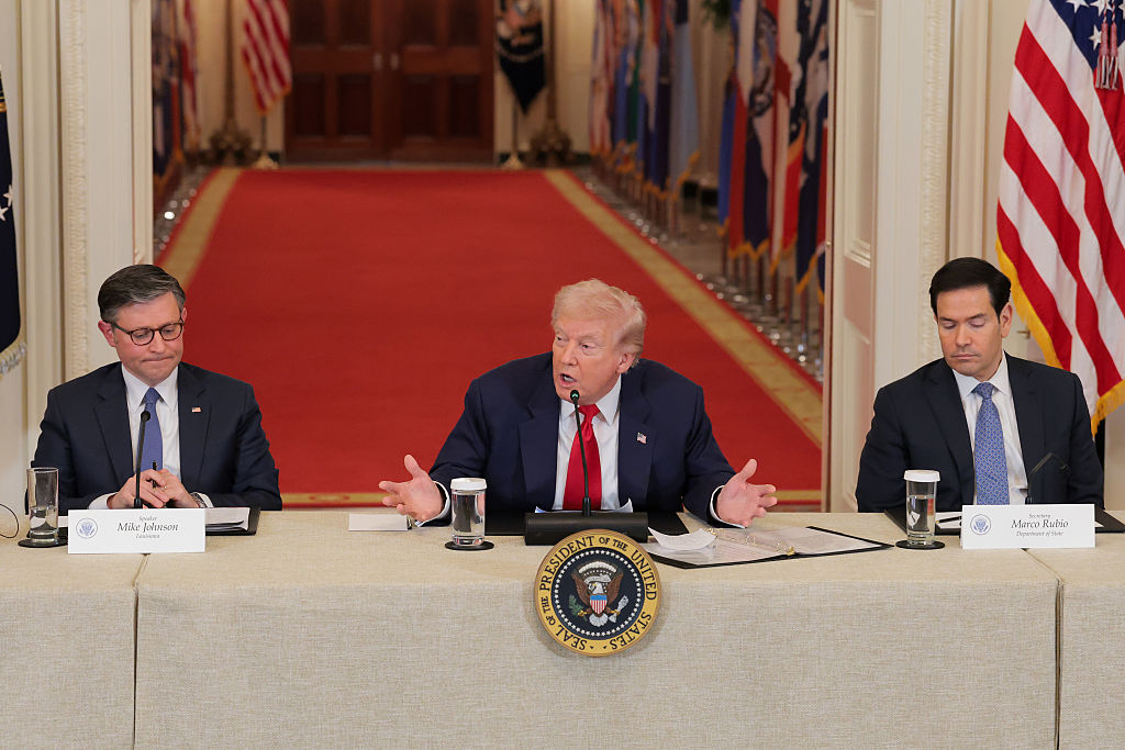 Donald Trump Says Executive Order Coming Within A Week To Address NIL And NCAA Lawsuits After Confusing Panel