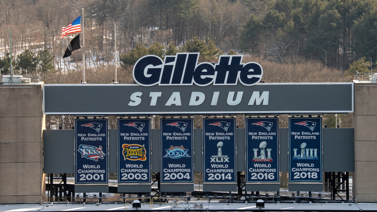 Patriots Stripper & After-Hours Drinking Party Leads To Boston Restaurant's Suspension