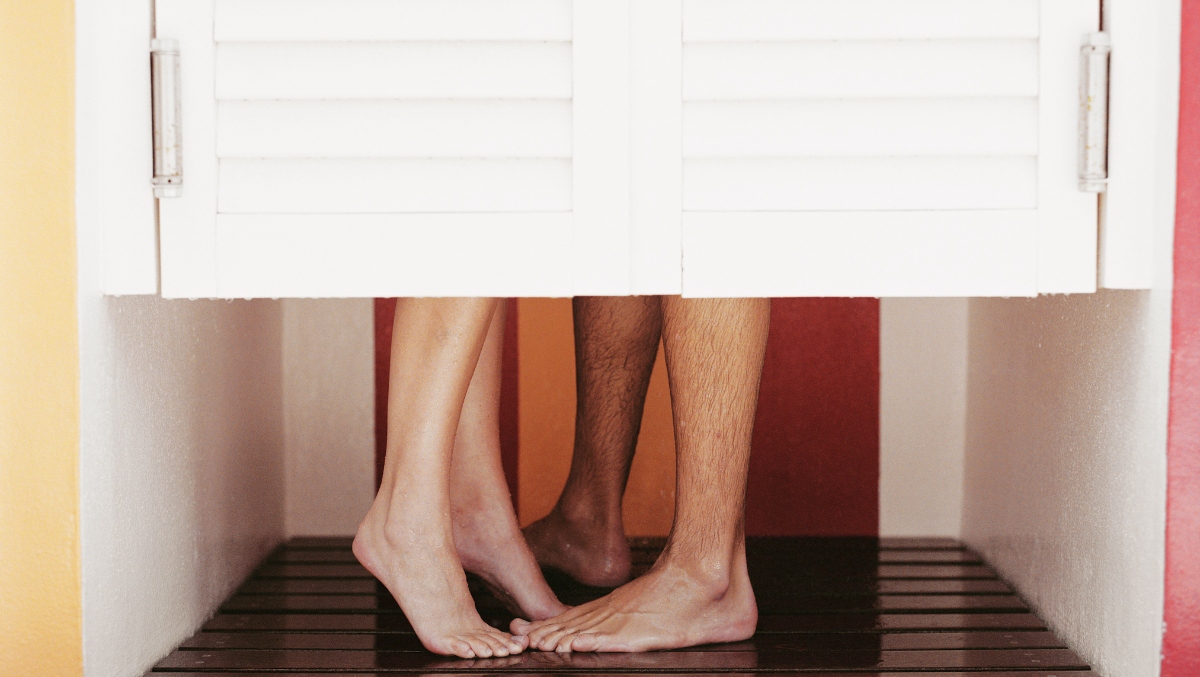 Two Cops Suspended After Baby Daddy Of One Found Video Of Them Allegedly Having Sex On Duty In The Locker Room