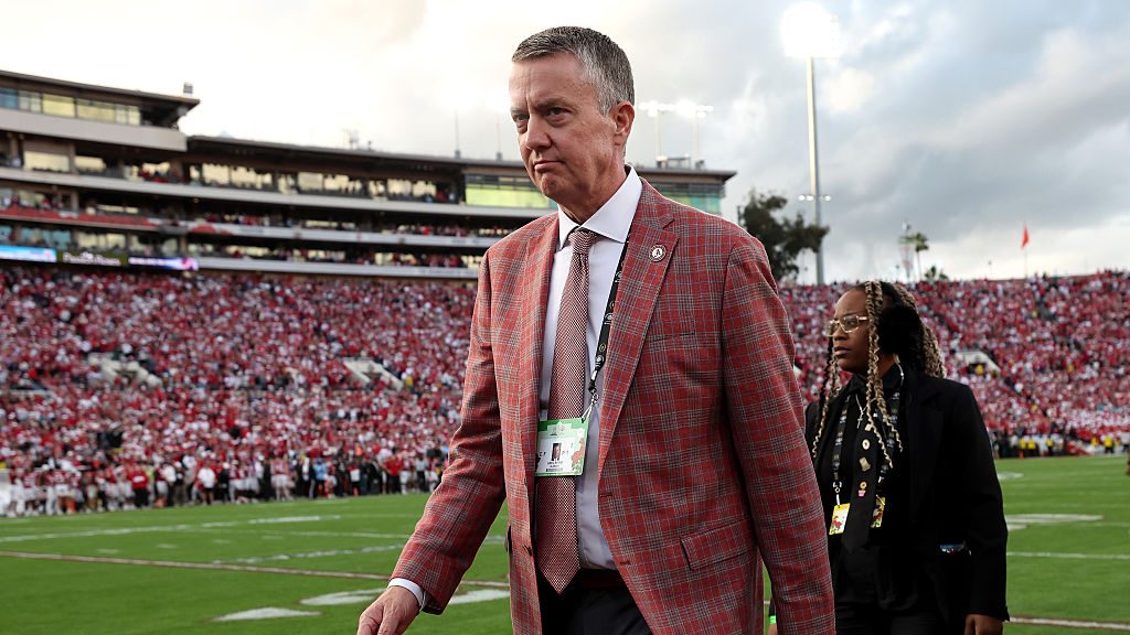 “SEC Leader Calls For End to Conference Championships: A Step Back to Basics”