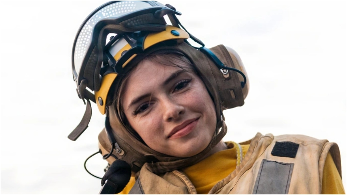 Navy Sailor Takes The Internet By Storm, Could Be The Next Viral Star: PHOTO