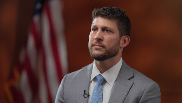 “Florida AG Takes Stand Against NFL Commissioner Goodell on Rooney Rule Silence”