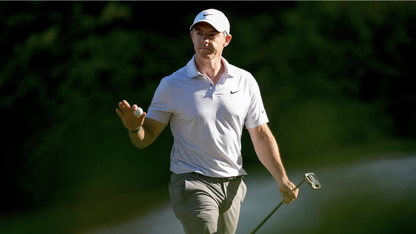 “Outrage: Rory McIlroy Accused of Unfair Advantage at The Masters!”